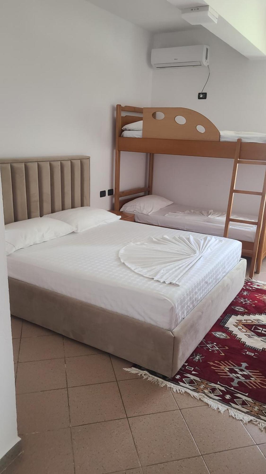 Hotel Noel Vlorë Zimmer foto