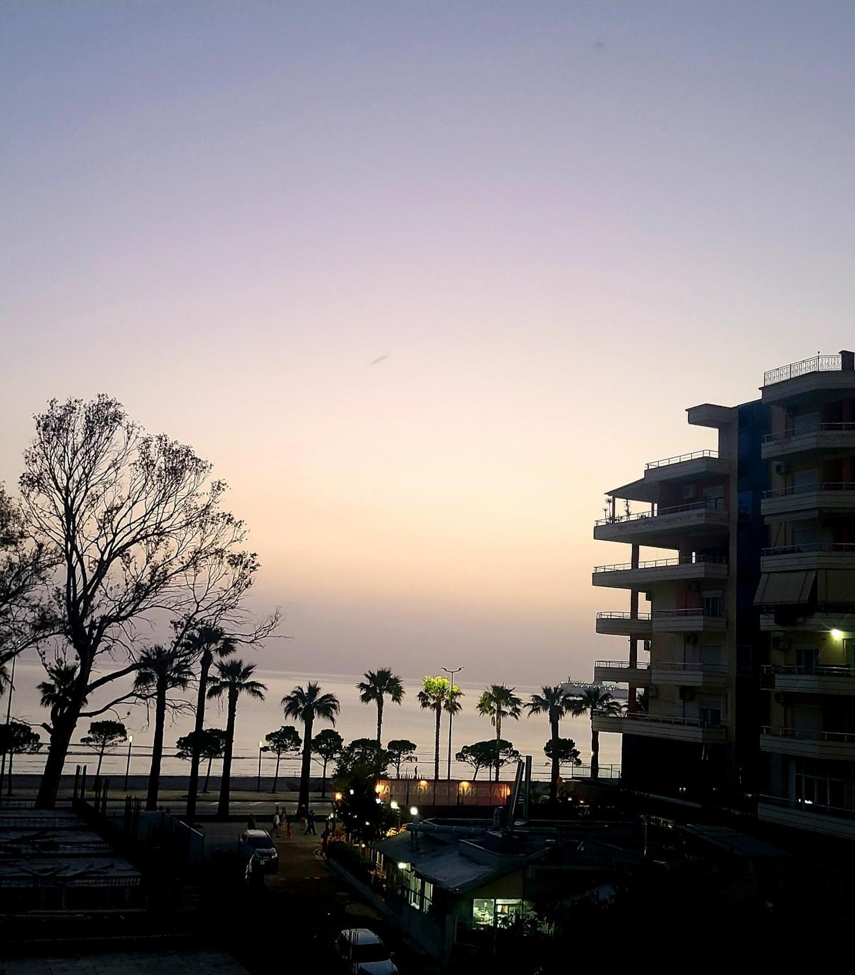Hotel Noel Vlorë Exterior foto